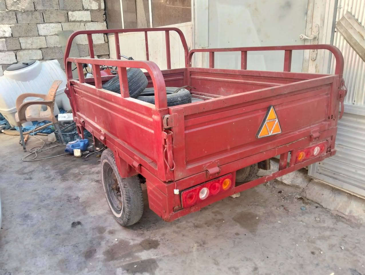 ستوته للبيع ب500
كهربائيات كلها شغاله 
عنوان زعفرانيه 
***********
