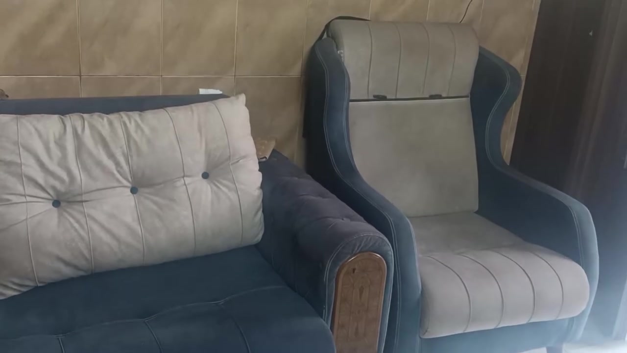 السلام عليكم غراض للبيع مره اخرى بسبب الوعود كاذبه


**إذا كنت صاحب هذا الإعلان وتريد حذفه لأي سبب، رجاءا أرسل رسالة إلى الدعم الفني**