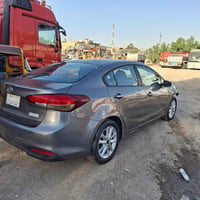 لبيع كيا سيراتو موديل ٢٠١٧ رقم بغداد تحويل مباشرعله حادثهه كير مكينه س...