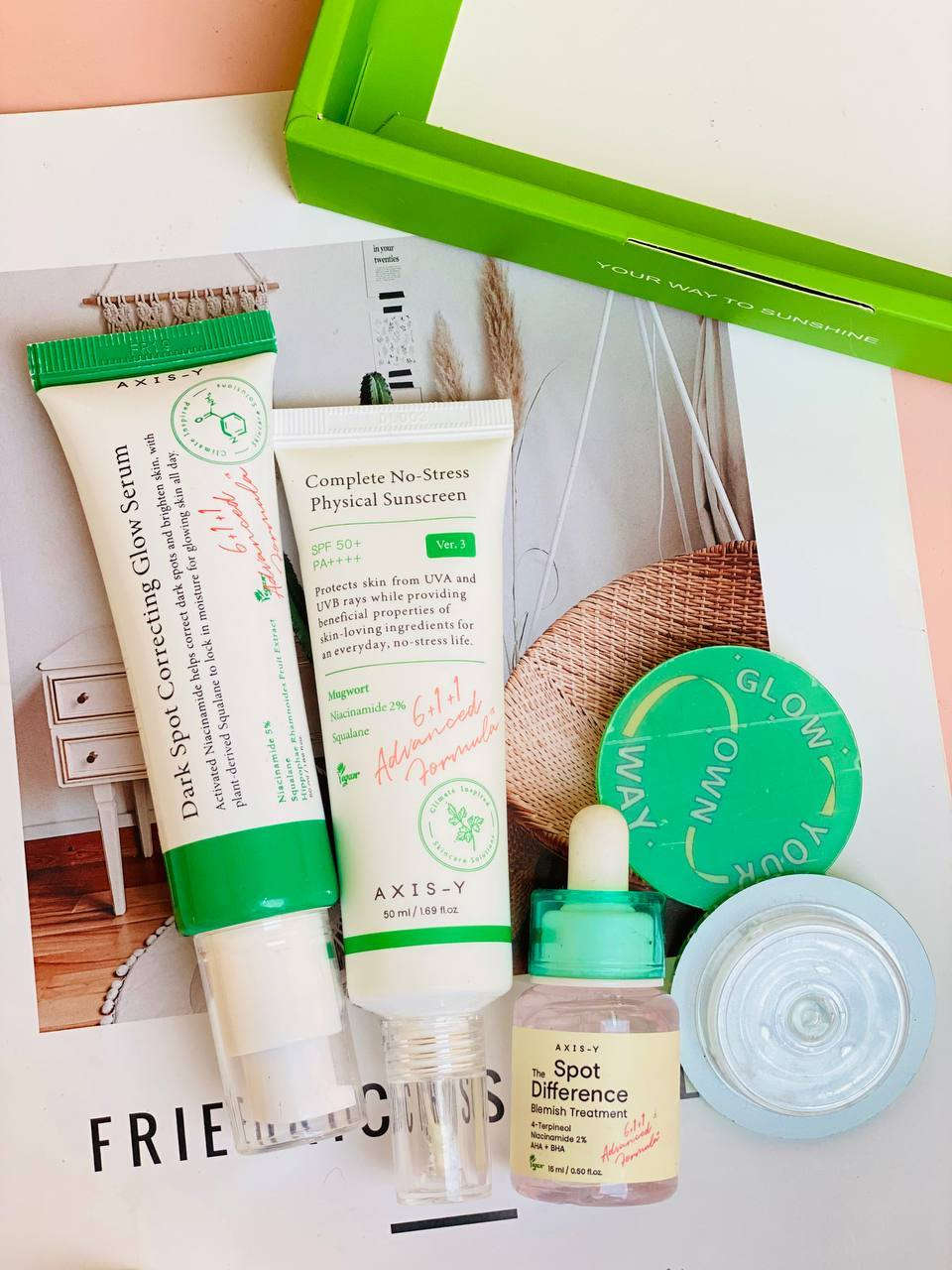 إذا بشرتج تعاني من الحبوب، الاحمرار، أو آثار وبقع غامقة — بوكس AXIS-Y الأصلي الكوري 🇰🇷🇰🇷🇰🇷يوفرلج عناية متكاملة وروتين يومي فعال ✨

يحتوي البكج على 3 منتجات أساسية يشتغلون مع بعض حتى يعالجون ويحمون البشرة:

💧 سيروم Dark Spot
يساعد على تفتيح آثار الحبوب، يوحد لون البشرة ويمنح إشراقة صحية

🌿 علاج الحبوب Spot Treatment
يهدئ الحبوب بسرعة، يقلل الاحمرار ويساعد على اختفائها

☀️ واقي شمس SPF50+
يحمي البشرة من التصبغات وأشعة الشمس، يرطب وما يترك طبقة بيضاء
المنشأ كوريا الأصلي 🇰🇷 

السعر 40 الف


**إذا كنت صاحب هذا الإعلان وتريد حذفه لأي سبب، رجاءا أرسل رسالة إلى الدعم الفني**