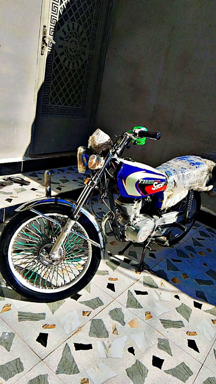 تايكر موديل ٢٠٢٠محرك شرط لاصرف ولابخار ولاصوت نشاط ومعدل فول كهربايات كامله تايرات وياله مسطره ماطور مايحتاج كلشي لاتكلي شبيه مابيه كله شرط سعره ٣٥٠وبيه مجال *********** مكلف بنشر لاحد يراسلني
