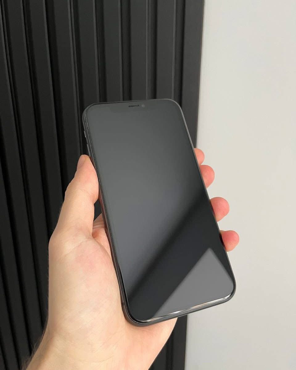 للبيع ايفون 11 ذكرته 64 كيكه جهاز لوك شخط مابي كاميراته فول شاشه بلادي فيس ايدي شغال جهاز شرط حاسبه هواء مامفتوح كل بلادي بطاريته بلادي 82 شرط مايصرف شحن نمودج M أمريكي سعر 200 وبي مجال خاص او اتصل ***********
