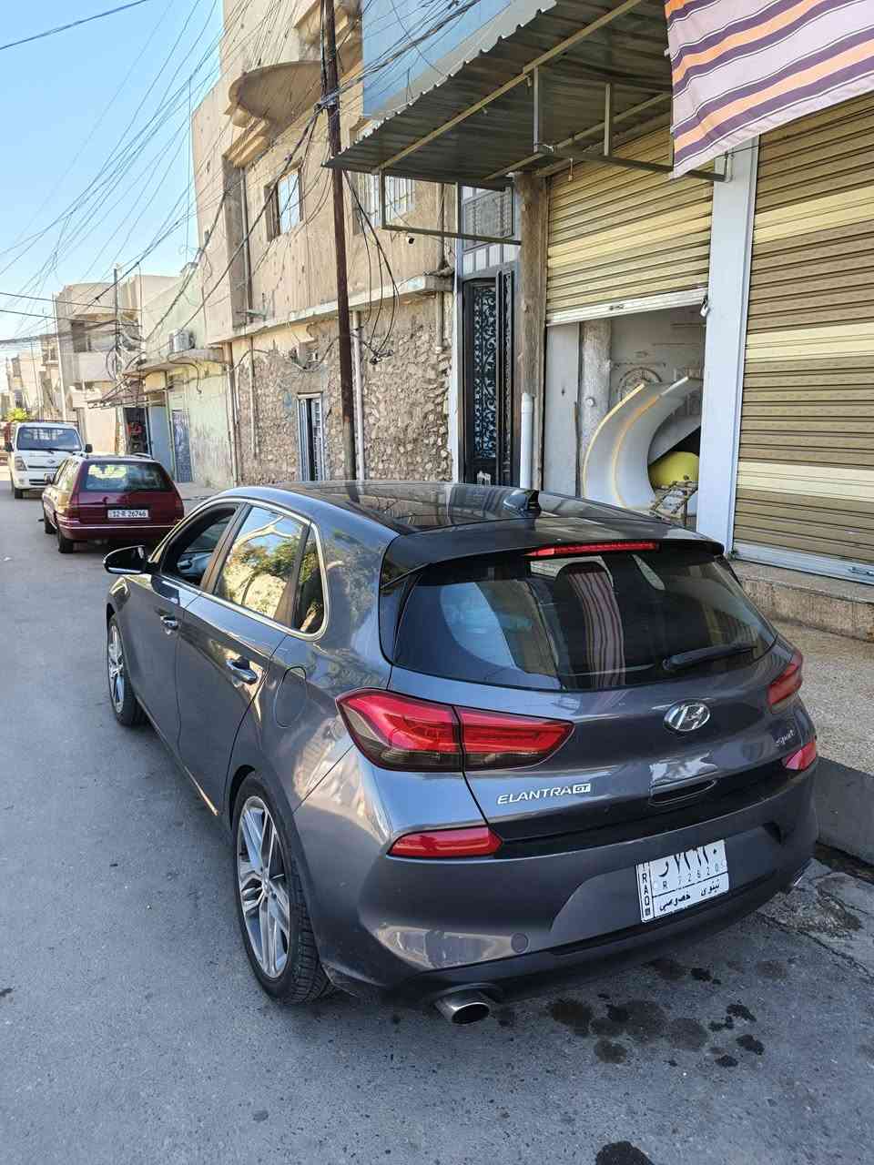 النترا جنطه سبورت
موديل ٢٠١٨
وارد كندي بدون ضرر بس تخريب 
 وحادثها بلعراق دوسه صبغ وسطح البوند صبغ 
فووول المواصفات ... 
🔴 بنوراما
🔴بصمه 
🔴كشنات جلد اسود 
🔴كشنات تدفئه 
🔴ستيرن تدفئه
🔴داخل اسود
🔴تبريد قطعتين
🔴كرسي كهرباء 
🔴حزام الامان احمر 
🔴الداخل مطخم بالاحمر 
🔴تحكمات ستيرن
🔴رادار جانبي 
🔴دبل كزوز رياضي 
🔴ويل رياضي حجم ١٨ 
🔴لايت ثلاث عدسات زيلون اصلي 
🔴بكلايت لد 
🔴ثلاث انظمه قياده 
🔴مكينه ١٦  🔴 تيربو 🔴 شرط 
🔴السياره ماشيه ٨٥ الف كيلو 
السياره احلا من الصور للستفسار على الارقام 
***********
***********
للبيع او المراوس 
السعر ١١٧ وبيها مجال
