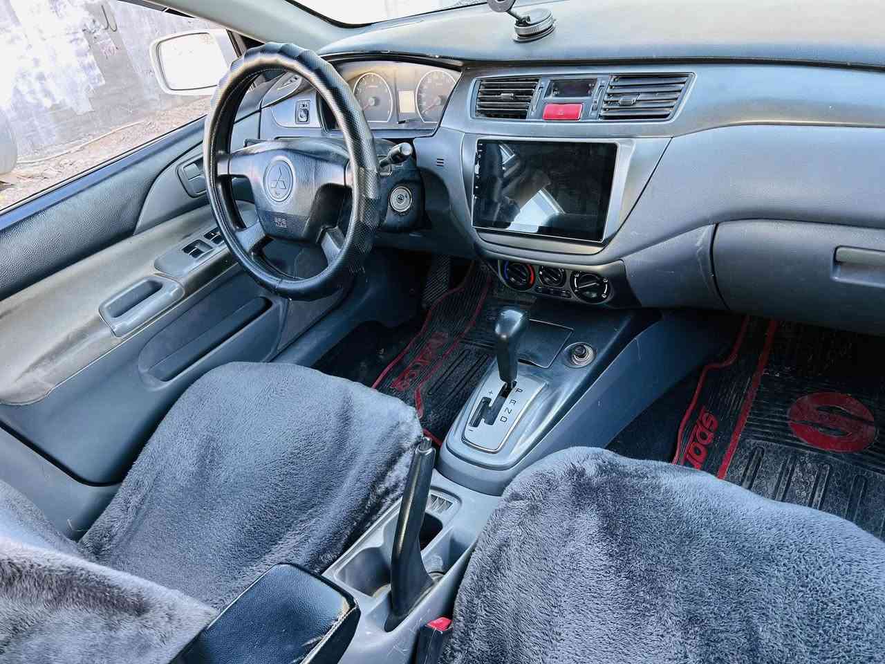 السلام عليكم ورحمة الله وبركاته  ميسيبوشي لانسر 2011رقم بغداد حره السياره كير محرك صدر جديد تبريد  تدفئه جاهزه السياره مابيه نقص أشياء بسيطه  السونار مرفق مع الصور 
السعر 70وبيها مجال شي بسيط او مراوس اب النتره او افانتي نضيفه ***********
المكان سامراء ؟
