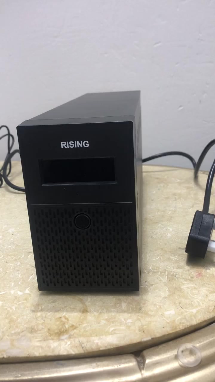 يو بي اس ups من شركة Rising combo القدرة 850w الاستخدام : كامرات ، شاشة ، راوتر ، حماية ، بلاستشين او اكس بوكس . نظيف جدا استخدام يوم واحد السعر ( 55 الف وبي مجال ) للتواصل واتساب : *********** .
