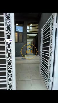 مشتمل ارضي • عائلي • ٢ غرف