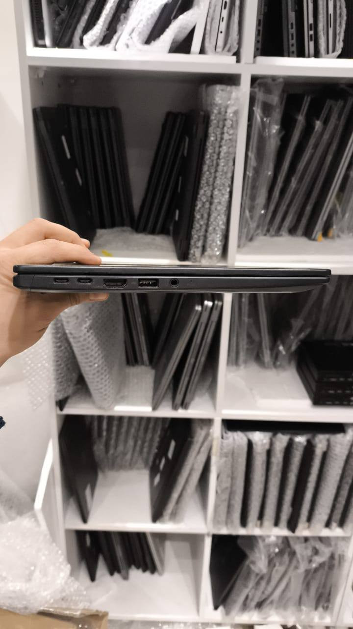 I5 gen 11
Ram 8
Hard 256 ssd
الشاشة 13.3 لمس


**إذا كنت صاحب هذا الإعلان وتريد حذفه لأي سبب، رجاءا أرسل رسالة إلى الدعم الفني**