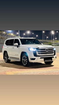 للبيع مده او مراوس حسب الانتفاق   لاندكروز 2024 كفاله عامه GXR ماشيه 2...