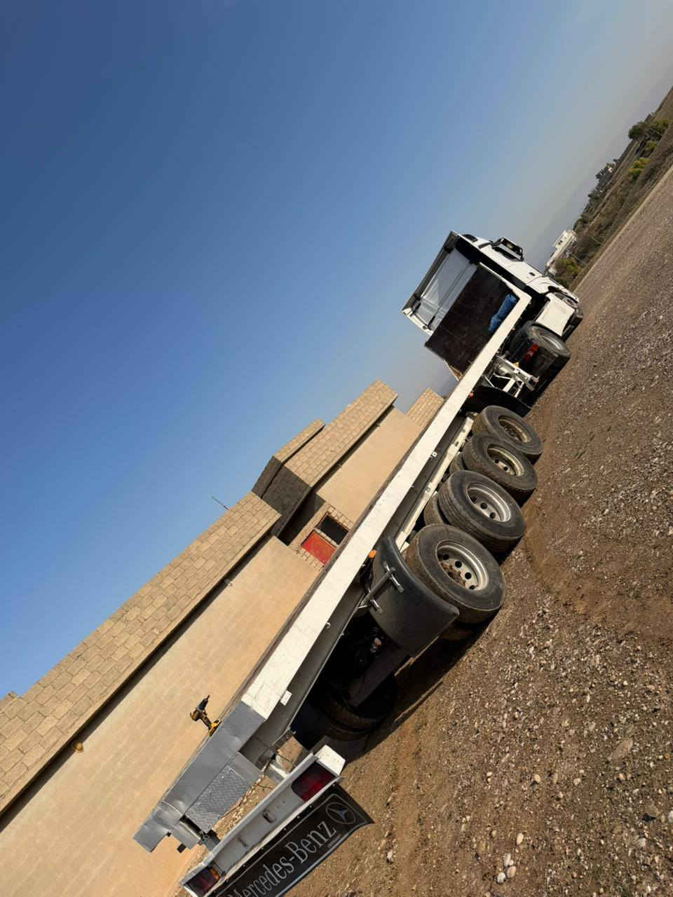 لبیع عربانە اربع دناکیر علوج 
سعر 60 مجال
***********
