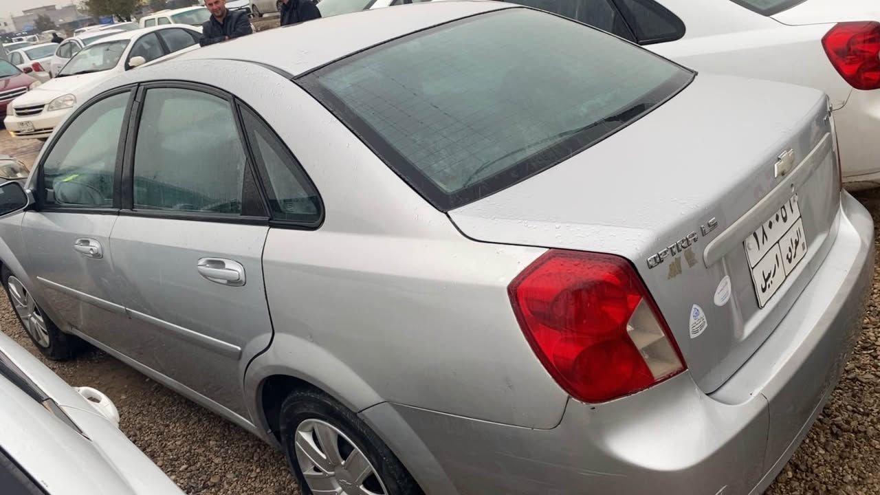 اوبترا 2009  سلفر
كيرعادي و محرك شرط
ماشية 227 الف كيلو بيلادي
سنوي  منتهي سنة 10/2025 
ملاحظة / جملغ خلفي صبغ بدون دواخل 
سعرها 70$ مجال 
شراي اتصل *********** واتسئاب اكر, نينوى
