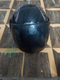 خوذه • سعر خاص • اكسسوار