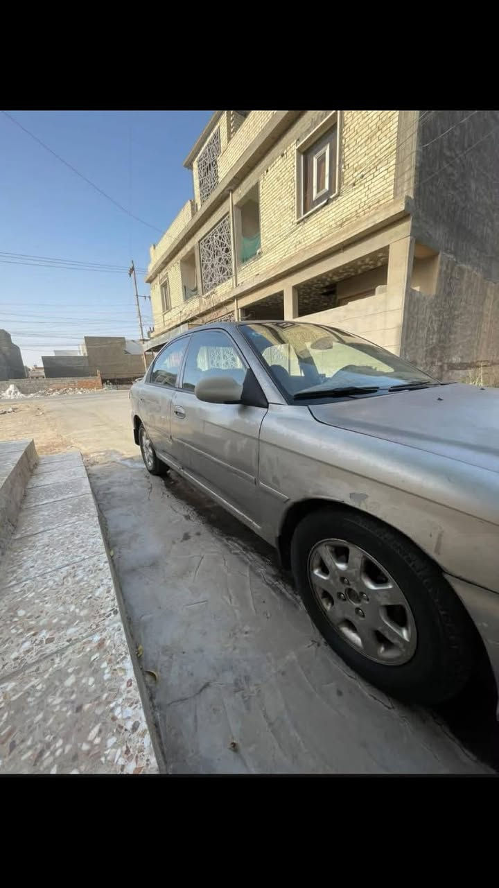 السلام عليكم.

كيا سيفيا موديل 2000 للبيع رقم بغداد سنويه بأسمي 2029 تحويل مباشر السياره بيها جراد مثل ما موضح بل صور. كير +محرك خير من الله +باتري جديد بي ضمان . شاشه ديجتال + تايرات نص عمرهم ويل كب . العنوان الانبار فلوجه. السعر 32 وبيها مجال حگ الجيهه . الرقم ***********

***********
