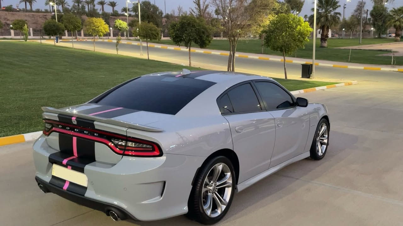 جارجر ٢٠٢٠ مواصفات RT
محرك ٥.٧ ثمانية سلندر 
بس جامرلخ امامي سائق صبغ بدون دواخل
ماشي ١٦ ميل
فول مواصفات بس بدون سلايت
ايرباك كل بلادي
رقم اربيل 
واتساب ***********
