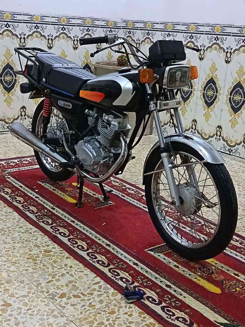 ***********
السلام عليكم شباب شاص 16 تعمير 23 اصلي درجه حلوه خير من الله اوراق اصوليه مكاني كوت شارع النفط السعر 550 فيها مجال***********📞
