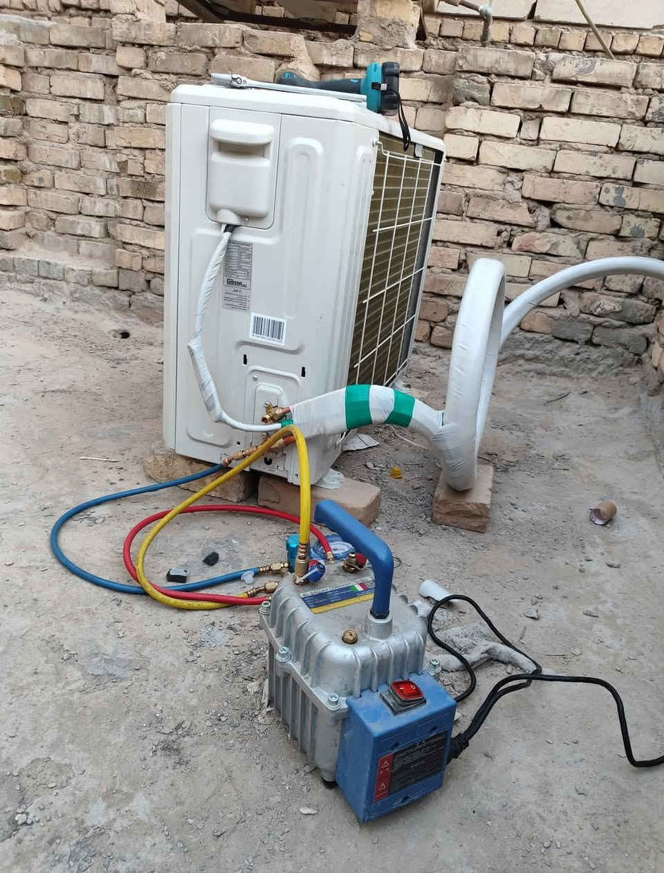 صيانه او نصب وفتح وشد وتنظيف وشحن الغاز ونقل السبالت بأسعار مناسبه معه ضمان العمل للحجز ولستفسار الاتصال على الرقم التالي
***********
***********
يتوفر واتساب 
#الناصريه ورشه متنقله
