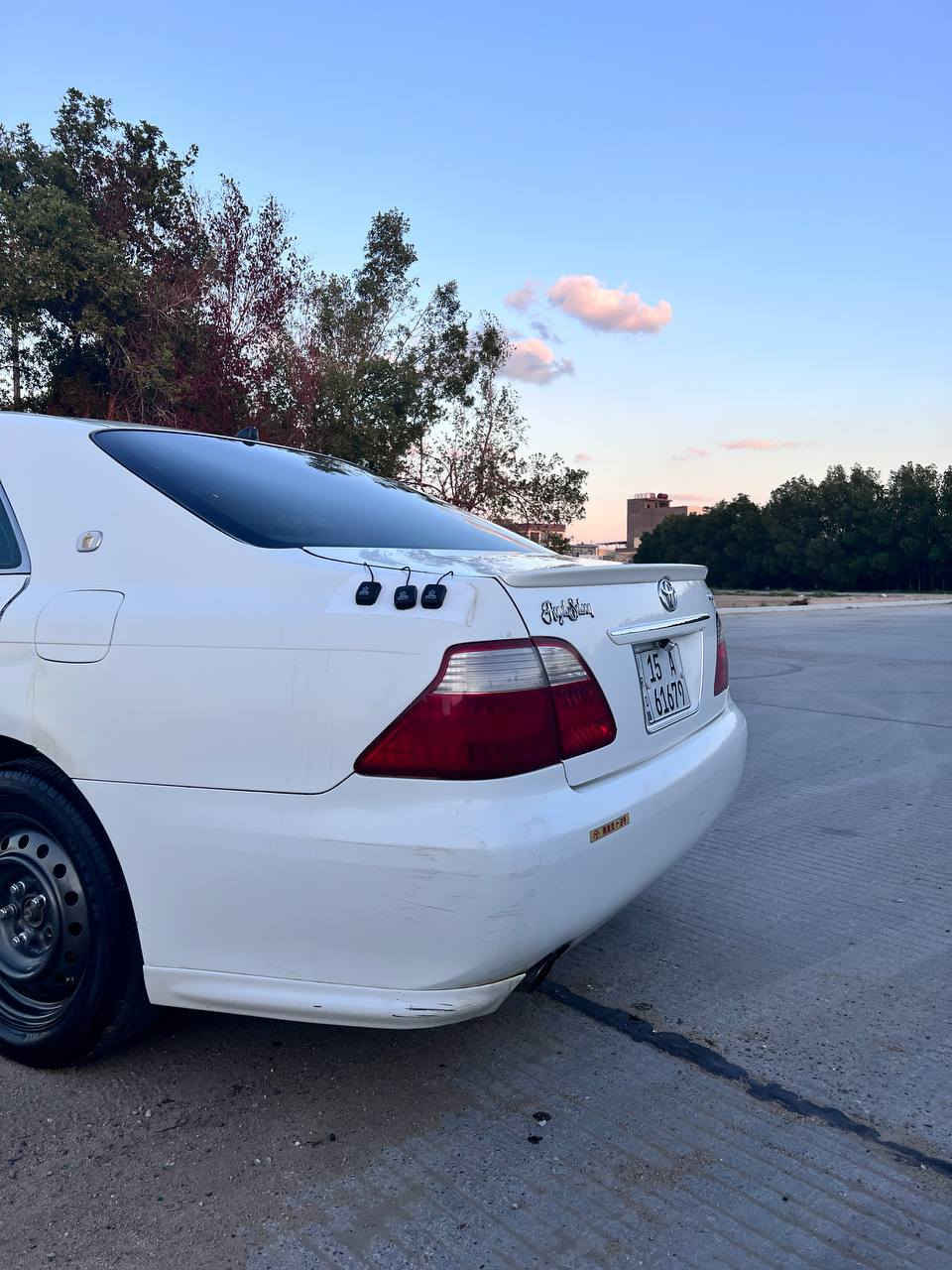 سلام عليكم ورحمة الله 
.
TOYOTA CROWN Royal Saloon 2007 👑 
شاصي 180 اقتصادي 
رقم انبار انكليزي قرار 48 شرط المداور وين ما يعجبك سياره ب اسمي سنويه ما ساقطه
كريستال أصل 
5 بصمات + بصمه تشغيل 
تحكمات ستيرن 
مثبت سرعة 
ويل عادي + تخم تاير وموجود عندي تخم ويل دنكه 
كير 6 نمر 
تبريد ثلج ❄️
بصمه رصاصي 
مري شفط 
تبريد سبلت 
دعاميه أثلت رياضي + تخم لحيه 
السياره كصه قماره فقط + بارد بسيط بباب السايق + طخه بسيطه بدور الجاملغ الخلفي واضحه ب الصور 
السعر 133 قفل قفل 
عنواني النجف الاشرف قريه الغدير 
سياره جاهزه ونضيفه ب العافيه ع الياخذها 

للتواصل ه‍ ‍***********
