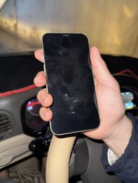 ايفون ١٢ • ١٢٨ • بطارية ٩٣٪