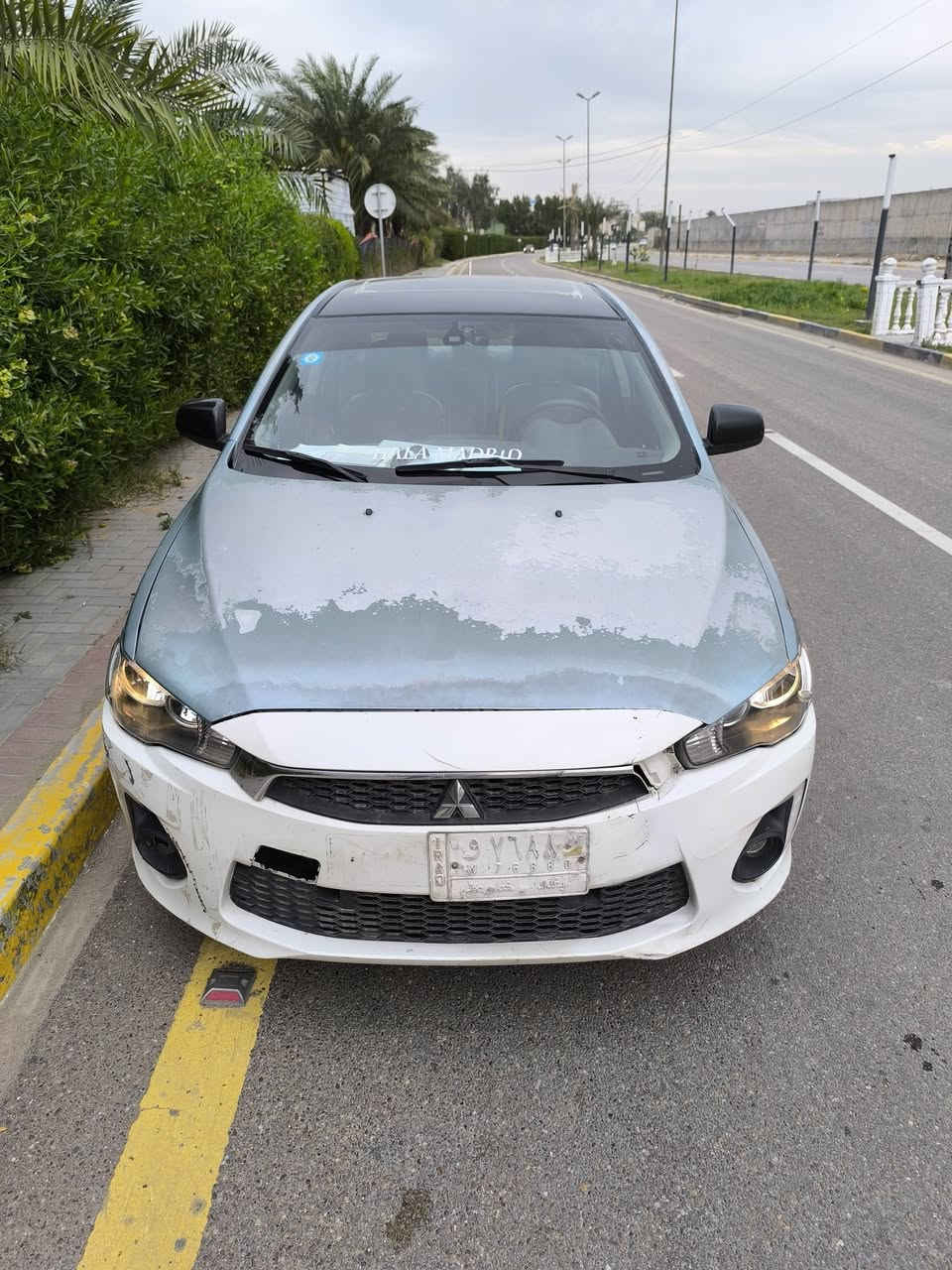 السلام عليكم شباب
للبيع قرش 2008 مكينة 2000 تنقص  فول مواصفات سلايد روف+بصمة+كشنات جلد اسود بلادي

مكان السيارة الدورة 
السعر 80
للتواصل واتساب ***********
