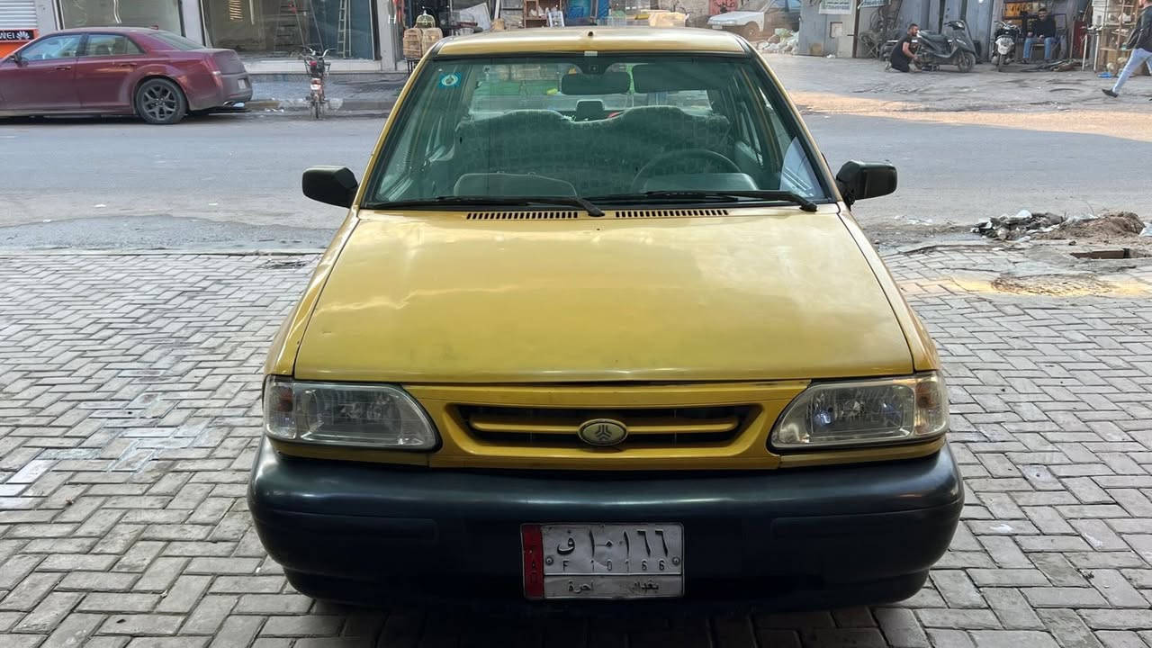 السلام عليكم للبيع سايبه موديل ١٠ سياره مكينه جديده تخم تاير جديد باتري جديد كلج جديد كهربائيات كلهه شغاله تبريد شغال بيهه طخه بلجاملع الخلفي ومبدل قبغ جنطه السياره بيهه ترتيبات بسيطه شواصي خير من الله السياره بااسمي مكاني بغداد الاعظميه عارضهه ب ٢٤ وبيهه مجال بسيط ***********
