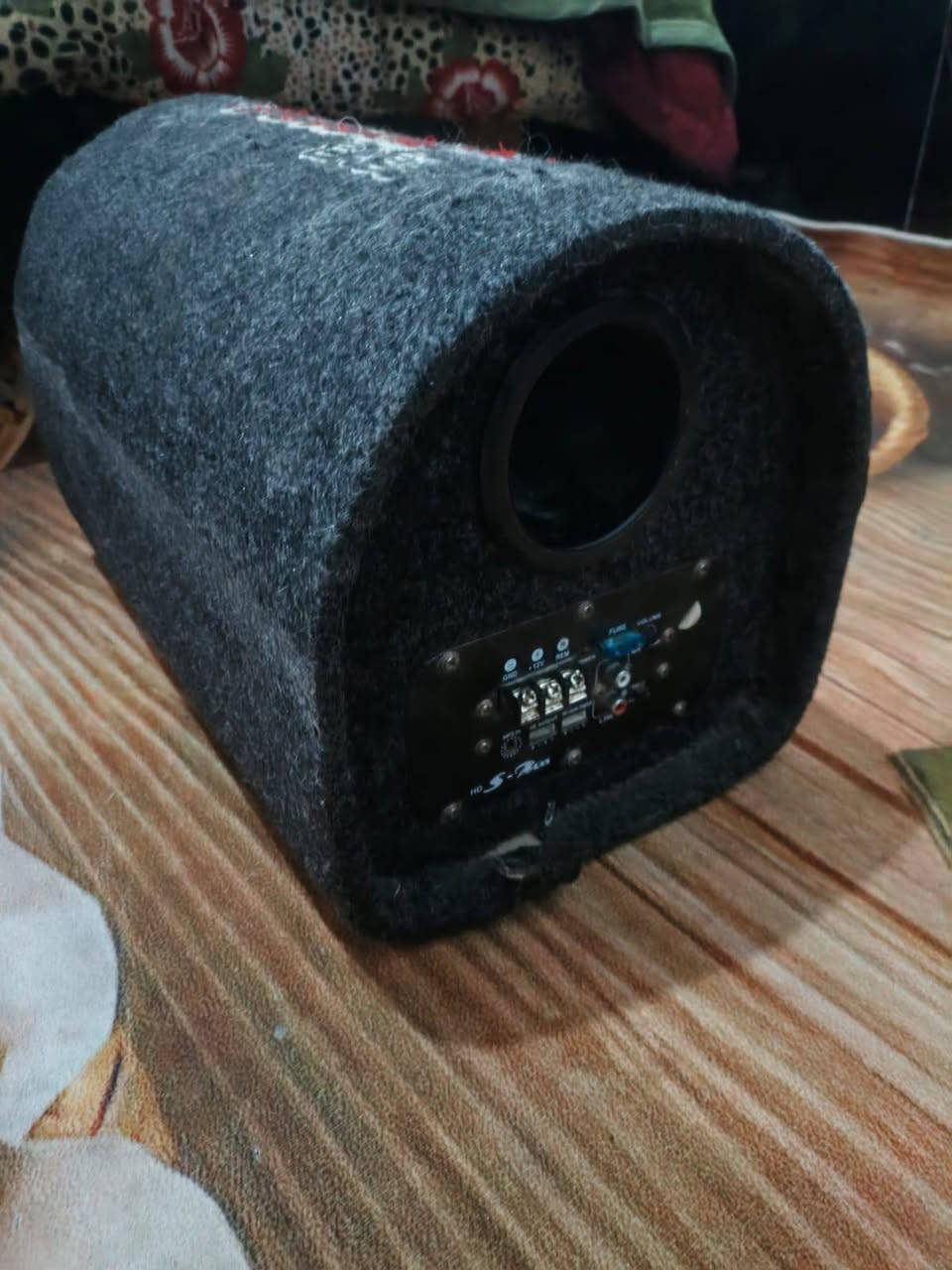 مضخم جاهز هوه وفياشه ومسجل عدد ثنين لمضخم30 ولمسجل 15 بيهن مجال ***********
