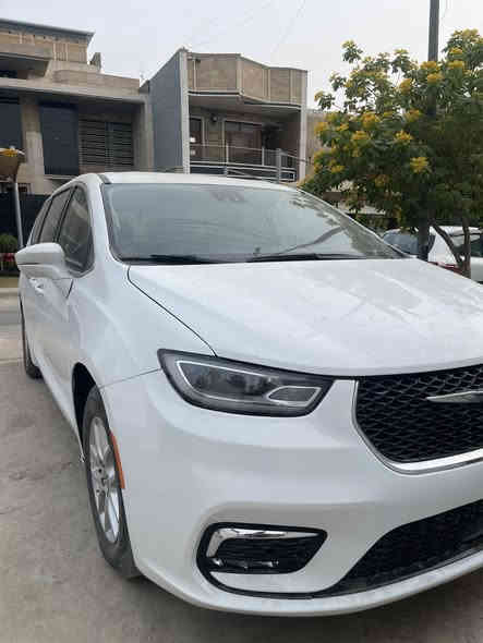 سلام عليكم للبيع باسفيكا تورنك L  موديل 2023 جنطه كهرباء بوب كهرباءسياره كلش حلوه ونشار كلشي بل صور حادثه شاملغ الخلفي صبغ وجاملاغات اماميه صبغ وشويه بل قماره ع كده بدون شواصي سياره مكينه جديده ماشيه 45 مايل بدون رقم للاستفسار *********** مكان سياره بغداد زيونه
