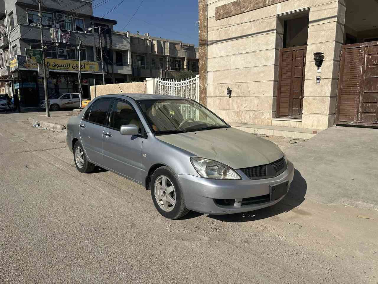 السلام عليكم لانسر ٢٠٠٧ ستيراد خاص محرك كير جدد صير امامي خلفي جديد تبريد ثلج وتدفئه وتايرات كلها جاهزه فقط بيها جراد سنويه بسمي رقم جديد الدولي بغداد السعر ٧٠ وبيه مجال بسيط عنوان بغداد الاتصال ***********
