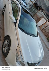 سوناتا • ٢٠١١ • مكينه ٢٤٠٠