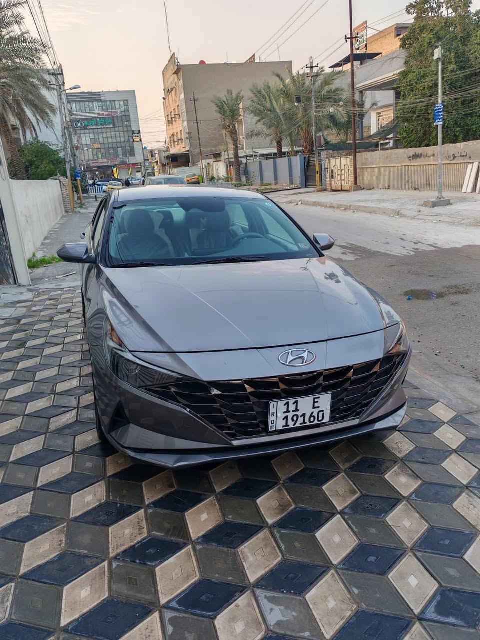 هيونداي النترا (2023) أسمنتي 🩶🔥
وارد أمريكي مواصفات 
حساس خلفي
كاميرا خلفية
رادار أمامي
تحذير تصادم
تنبيه الخروج عن المسار
حساس جانبي بالمرايا
كِشن تدفئة
تشغيل عن بعد
شاشة جبّارة
هاند بريك بصمة
دخول ذكي بدون مفتاح
دبل بصمة
ماشية 42 الف
السيارة حادثها باب عكس السائق مبدّل نفس اللون بدون صبغ، فقط صبغ شوية من الدوسة جوّة الباب، الباقي مكفول، الكير والمحرّك كلهما مكفولين، السيارة حلوة وجاهزة شغل واطلع
السعر  170 وبيها مجال بسيط
مكاني: بغداد 
للاستفسار الاتصال على: ***********
***********
