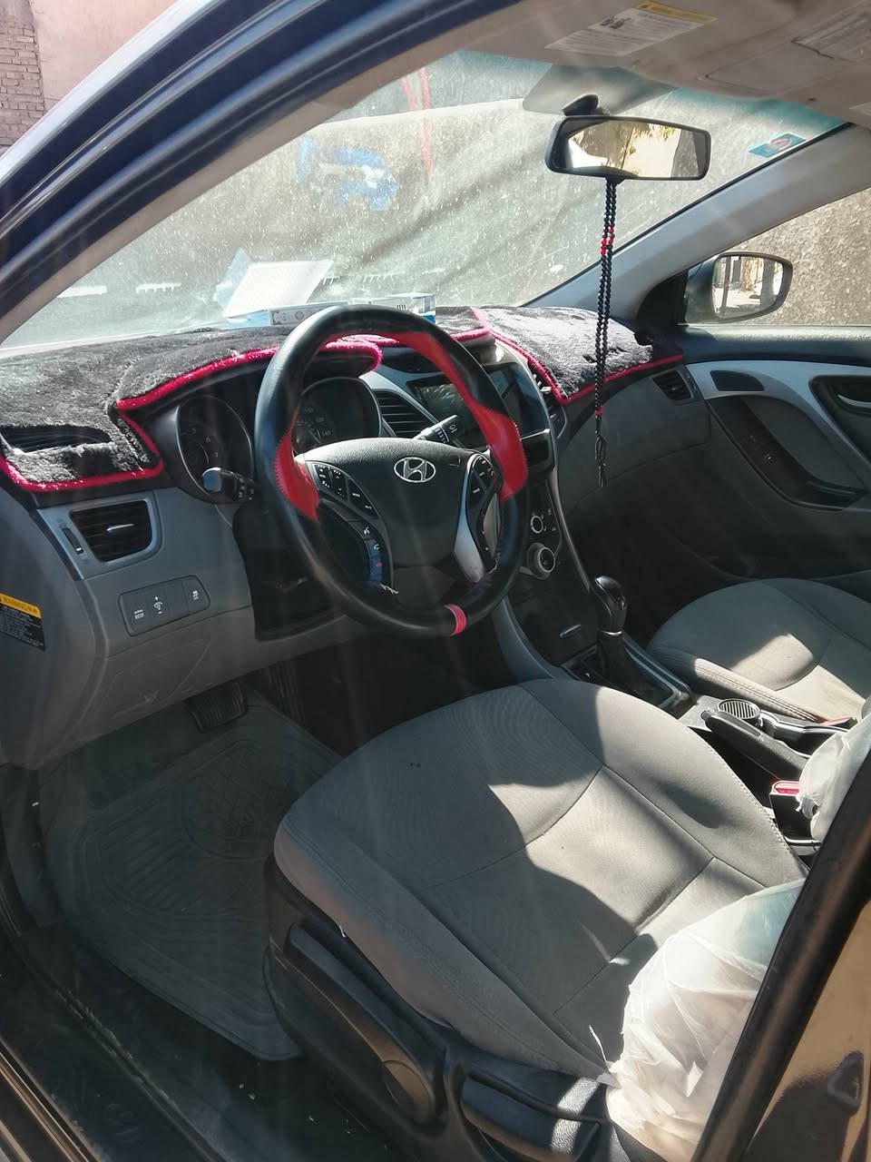 النترا موديل 15 امريكي
بيه باب موجود بالصورة وطخة واضحة
بالجاملغ وبالصندوك هم طخة زغيرة


**إذا كنت صاحب هذا الإعلان وتريد حذفه لأي سبب، رجاءا أرسل رسالة إلى الدعم الفني**