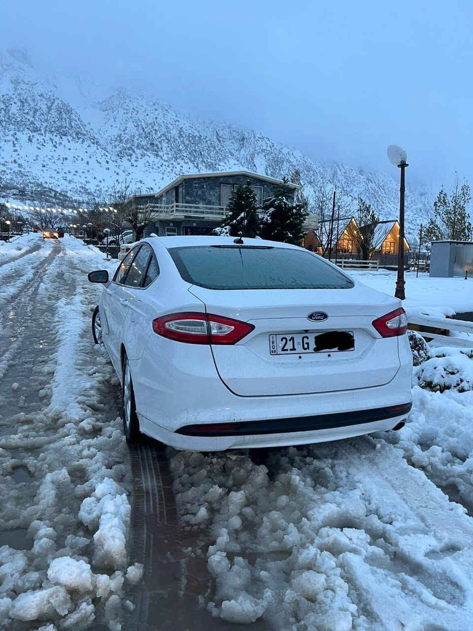 فۆرد فوزن ٢٠١٣ کلین بی بۆیاخ مەکینە ٢.٥ مەرخوب سەنەوی تا کۆتای ٢٠٣٠ تازەیە بەناوی خۆمەوەیە  ***********
***********
مواسەفات s کوشن کارەبا تەبرید مەرکەزی بریک بەسمە ئاوینە ئیشارەت و هیتەر و گلۆپی زیر ئاوینەکان ناوی زۆر تازە وجوان ماوەتەوە  بەشەرت گیرو مەکینە و تەقەو رەقە سەیارەکا هی دەستی خۆمە کامل مەسرەف کراوە نوقسانی نیە کامل لایتەکانی پێشەووی لیدی سپیە دەعامی بلاجیک تۆرە سبیە دوو کۆنترۆلی بلادی لەگەلە کامل جامتاو کەتەلۆکی شەریکەی ماوە  هەر جوار تایەکەی تازە بۆی بەسراوە لۆکە سەیارەکە مواسەفات کەنەدیە سەیارەکە زۆر تازەو جوانە بۆ زانیاری زیاتر مەسج بکە یان تەلەفون بکە لە خزمەتانام گۆرینەووش ئەکەم بەسەیرەیەک بەدلم بیت سیعریشی قفل قفلی ١١٠ گەلایە السليمانية, العراق
