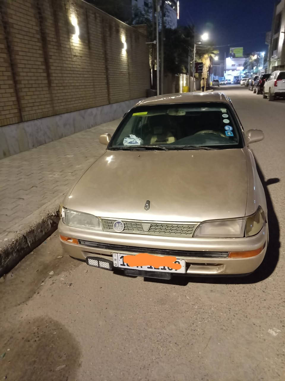 للبيع كورله موديل91 رقم انكليزي مكفوله من الكص والنقل جثه مكينه بيها خيط تبخير كير جديد دواخل انضاف التبريد كامل بس غاز  السعر 42 بيها مجال قليل 
مكان السياره بصره 

***********
