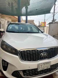 سورنتو خليجي ٢٠ بيهه باب وجاملغ حادث بسيط  مكينه  مفتوحه ماشيه ١٤٥ محر...