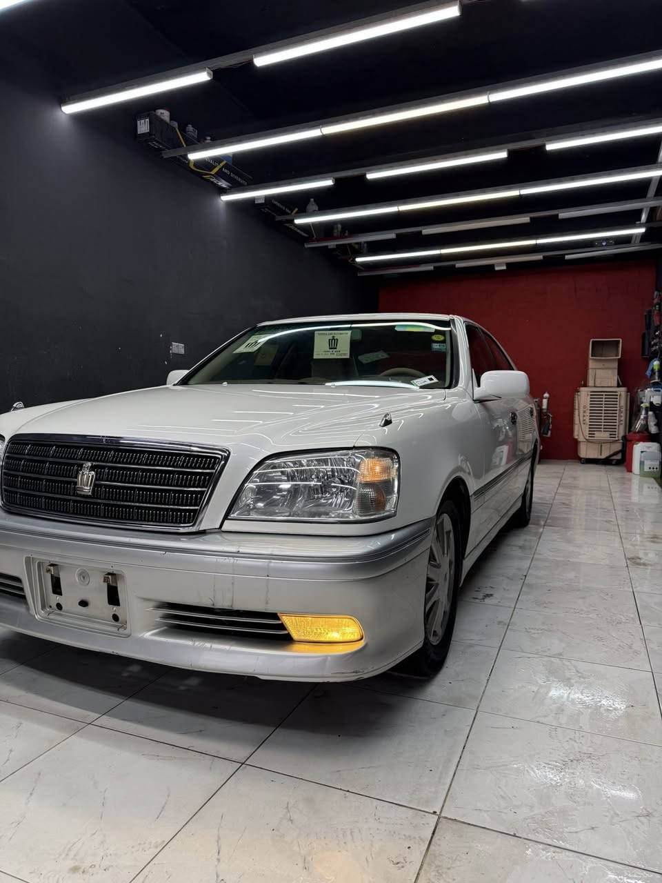 السلام عليكم السلام عليكم للبيع فقط ملكه #ادوات#كفاله بدون كص ديفور ازغير شاصي ٧١ اربع كشنات كهرباء سياره جديده 
السعر ٧٨ مكانه ميسان العماره 
سياره حاجزله بلمرور وكامل 
***********
