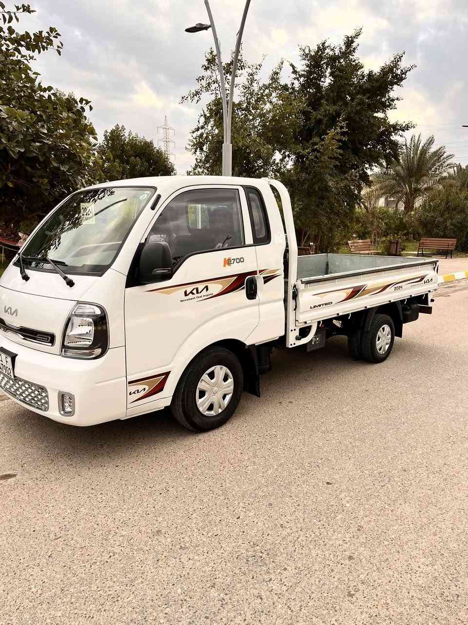 السعر. 164
اعتذر عن الوعدة  والمراوس أبيع فقط.          

للبيع كـــيا بنگو موديل 2024 ماشيه40 

رقم بغداد دولي سنويه لل30

مشروع وطني تحويل مباشر

 السونار مرفق بالمنشور !!!!

السيارة مكفولة كفالة عامه 

من الصبغ والبارد والخدوش بالشرط

السيارة بعدها على وضع الشركة 

سبيرها مو نازل ! مدوشمه ارضيه وكشانه 

مواصفاتها معروفة مايحتاج اذكرها

السعر 164 العنوان تكريت هـ***********
