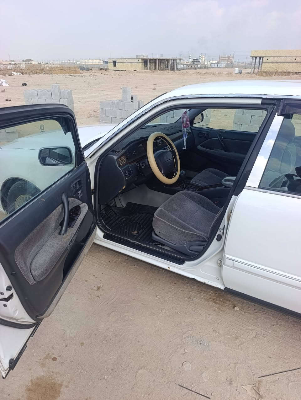 سلا عليكم راس الثور تكم رقم نكليزي بصره مديل 97 كفاله من الكص والنقل فقط صبغ السعر 105$ وبيها مجال بسيط شراي نتصل ***********|***********
