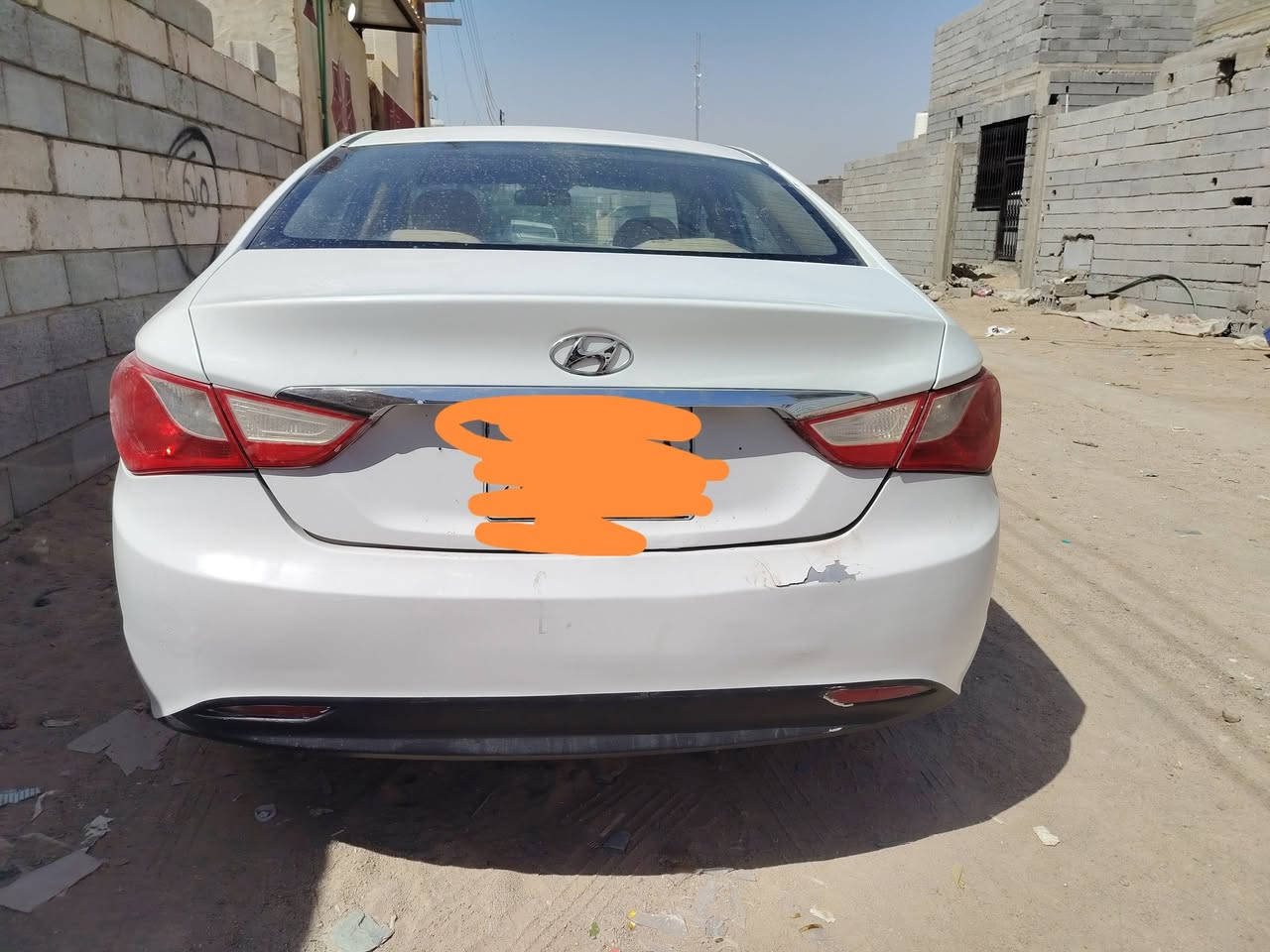سوناته موديل 2014 كصه جنطه بانزين اصل مصبوغه عام جماليه فقط مكينه كير حداده شرط كفاله مسجل دمام شاشه كبيره متومه شمالي تخم تاير جديد العنوان بصره  السعر 45 سياره اصل خليجيه ***********
