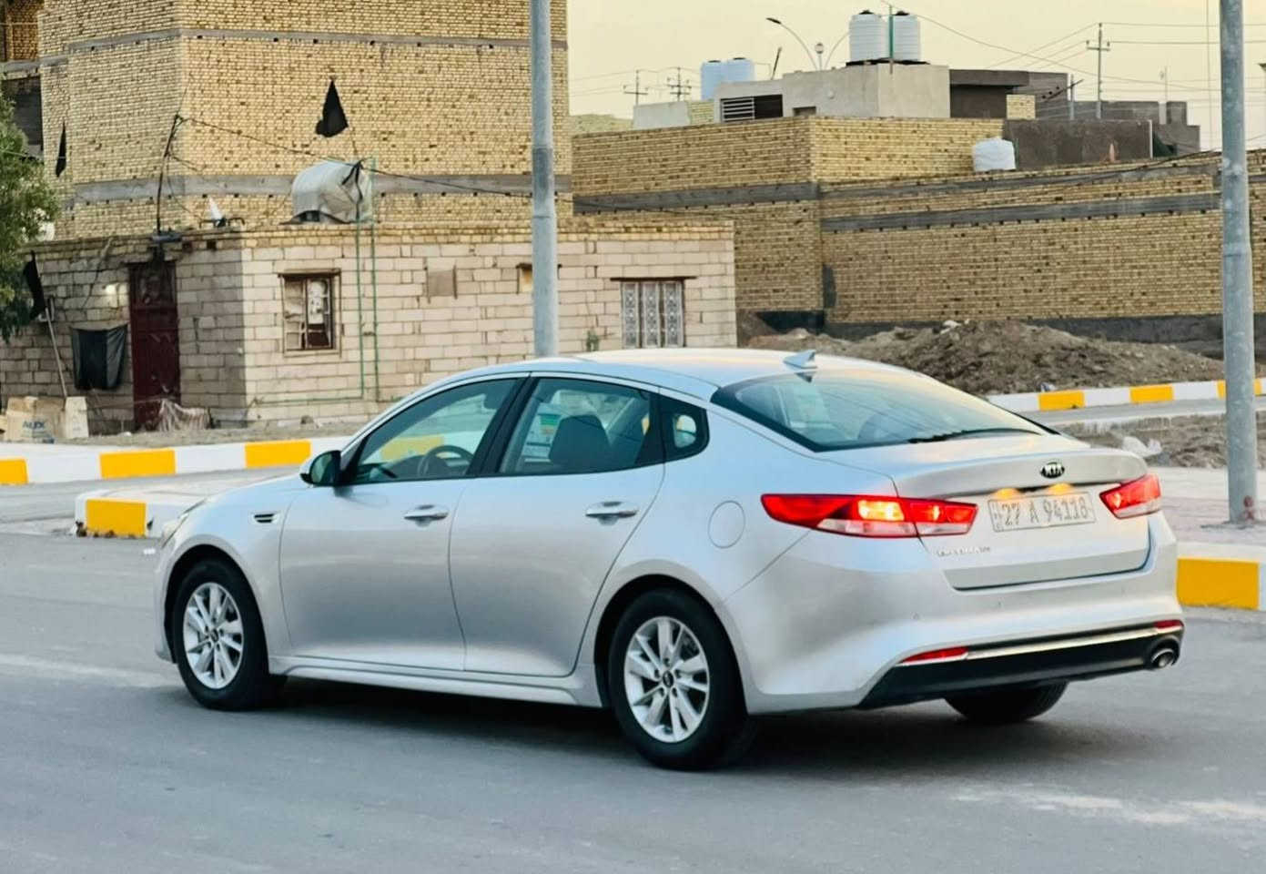 كيا اوبتيما  2018 رقم ذي قار بسمي رقم وسنويه الجديد مشروع وطني
وارد أمريكي حادث بسيط مقدمة البنيد فقط بدون دواخل شرط البدنه مامبدله سياره ليبل واحد  
 كير حداديه تبريد تدفئه كهرباء دواخل وضع الشركه
جديده بمعنى الكلمه ماشيه(  100 )مكينه 2400على وضع الشركه  مامفتوحه  شرط
موصفات نص فول المعروفه 
شاشه كامره دواره 
فول تحكم ستيرن 
تحديد مسار توقف ذاتي 
مانع تصادم وقوف عن بعد 
ثلاثة انظمة قياده 
رادار جانبي 
كروز سرعه سستم صوت 
تحكمات اشاير بالمرء 
حساس خلفي حساس امامي
 مانع انزلاق 
نضام ايكو تقليل وقود
لايت لد امامي خلفي 
سايد ابريك رجل 
كير وحداديه وتبريد تدفئه وتخم تاير كهربائيات وضع الشركه ويل كب اصلي حجر صالنه موجود 
االعنوان ناصريه 
السعر 137وبيه مجال بسيط حق الجيه الاستفسار
***********
***********
