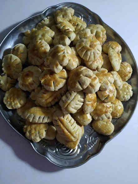 السلام عليكم
جزء من شغلي حسب الطلب 
مفتوح الحجز عل كليجه رجب
العنوان حي الحكيم سكلت الوادي
توجد خدمه توصيل 
كافه مناطق الكوت 
ارقام الحجز 7833172357
***********
متابعه للحساب🌹🌹🌹
