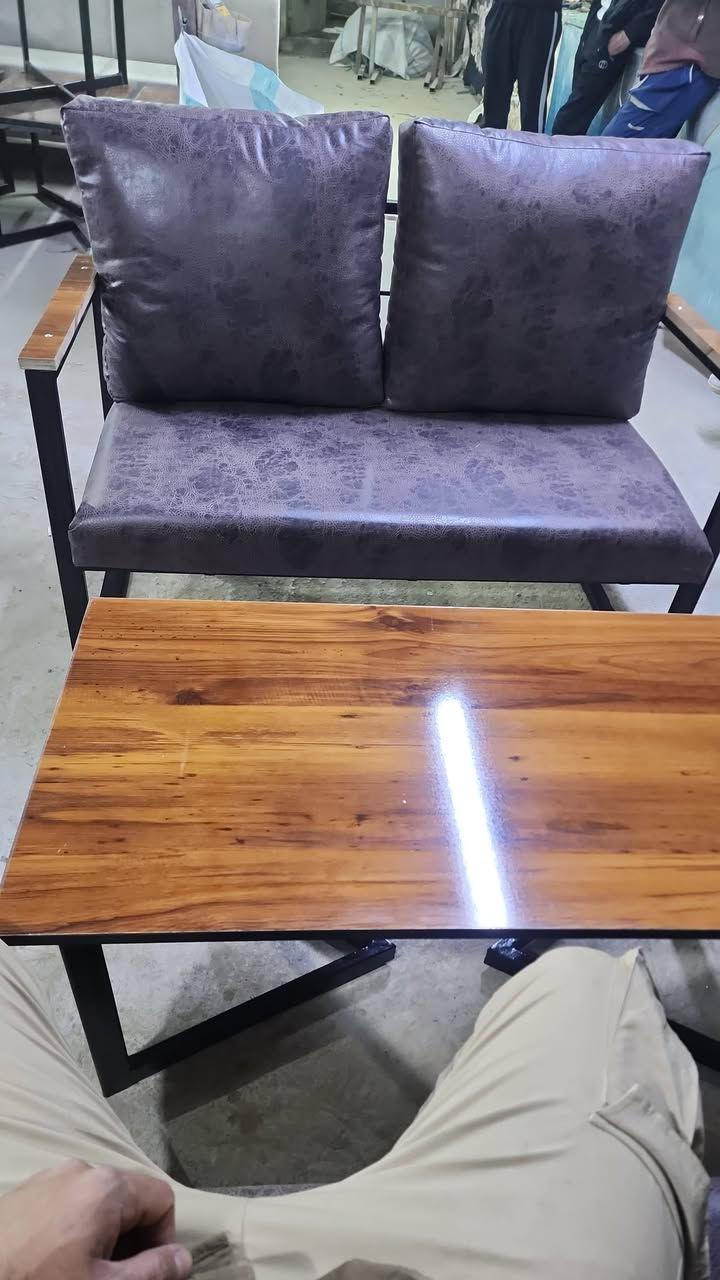 السلام عليكم اخواني عندي 12 ميز مال دومنة و6 ميوزة مال كعدة و12 تخم كعدة جدد وما  مستعملات بعدهن الله شاهد الخاص مغلق اتصل وتدلل 
***********
