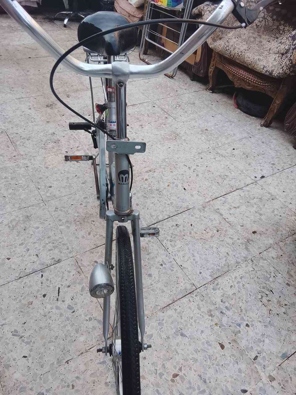 بايسكل حجم 26نضيف حيل مبي شي بريك شغال ويا السيده الثانيه عوزه جاملغات السعر 60بي مجال قليل


**إذا كنت صاحب هذا الإعلان وتريد حذفه لأي سبب، رجاءا أرسل رسالة إلى الدعم الفني**