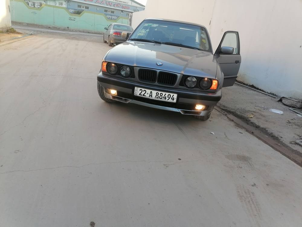 سلام عليكم سياره بيم للبيع موديل ١٩٩٢محرك كبس ديجيتال بيلاد اتو بيلاد٥٢٥
تبريد شغال طاخ سدر  كلها جديد طيارات جديد سنويه جديد٣٠ 
وظربه ما ظربه  مبين بلاصوره
وا سعر ٦٦ مجال اشويه لاطيبين
راقم *********** كركوك, العراق
