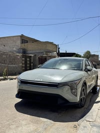 كي4 مديل 2025 نص فول وارد امريكي حادث خلفي بدون ايرباك وبدون رقم ماشيه...