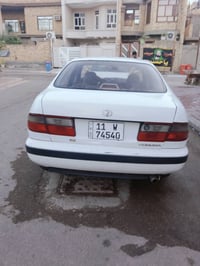 سياره كرونة مديل 94يابني السعر 53 بيها مجال  07766303080