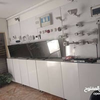 فاترينات عرض للبيع عدد ثلاثه سعر القطعه 75 الف تواصل على رقم 077211126...