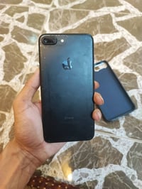 ايفون 7بلص • ١٢٨ • بطارية ٩٧