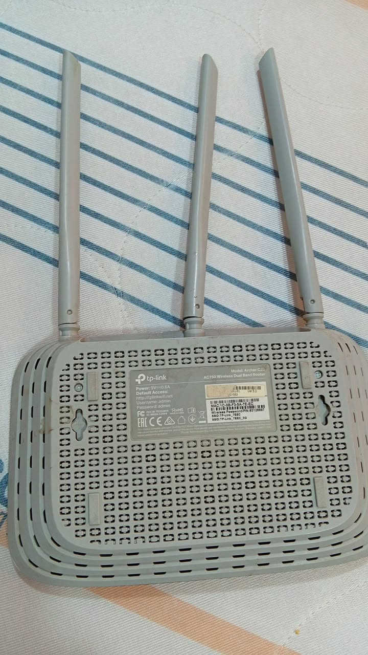 نانو ضوئي وراوتر تبلنك ب55 وبيهن مجال بيع مستعجل 
وتساب +***********
