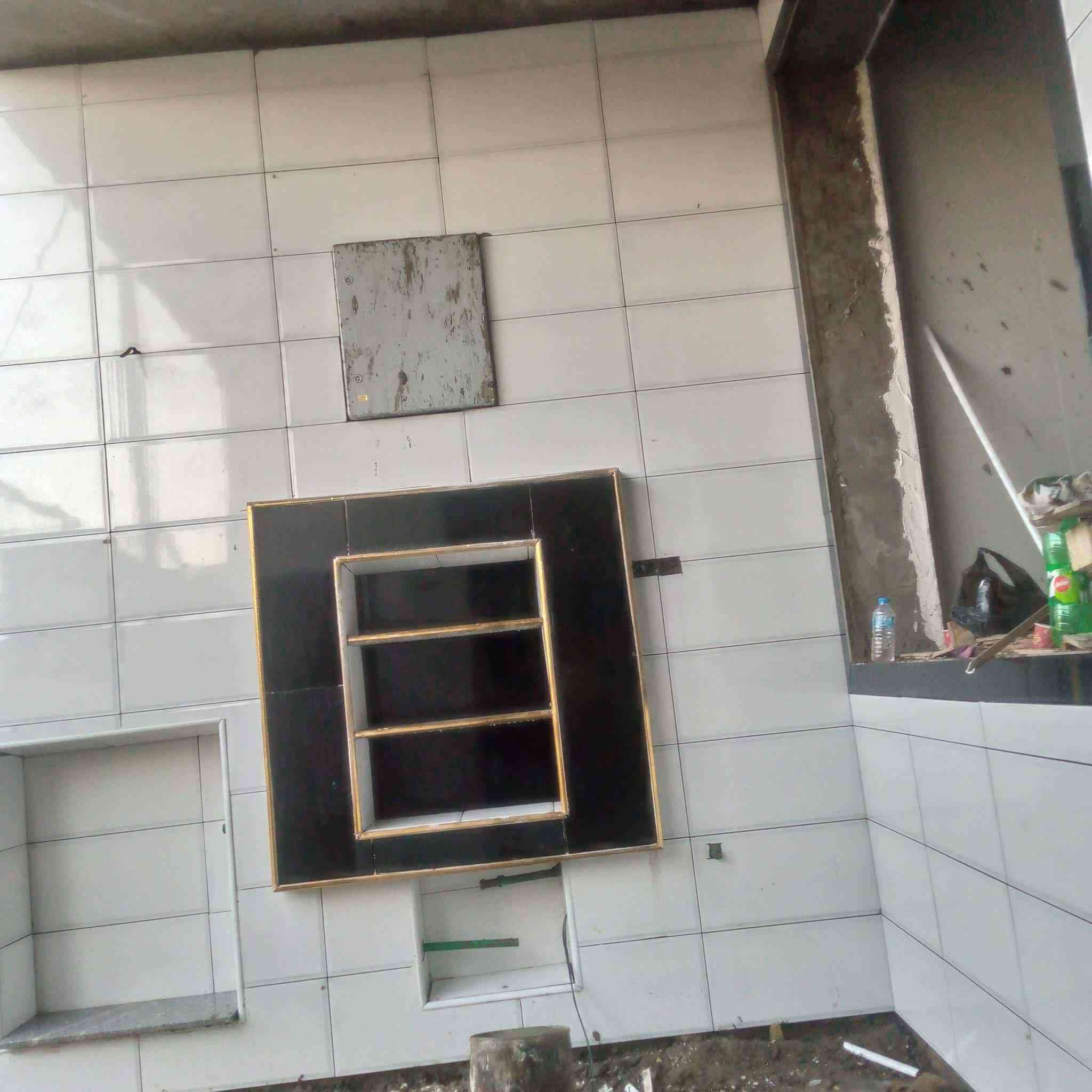 ***********احمد المصري خلفه سيراميك مقيم في بغداد الجديده
