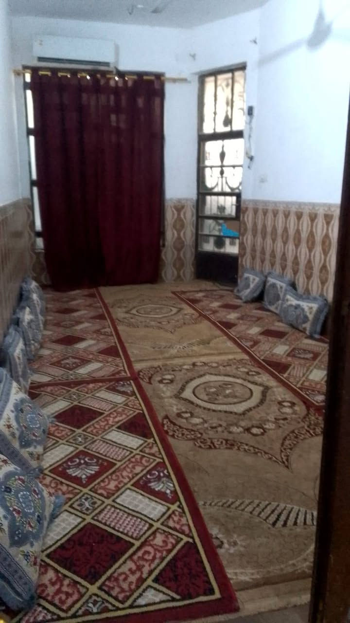 دار للبيع المساحه ١٣٠متر موقع ممتاز مكان حي العسكري الغربي
***********
