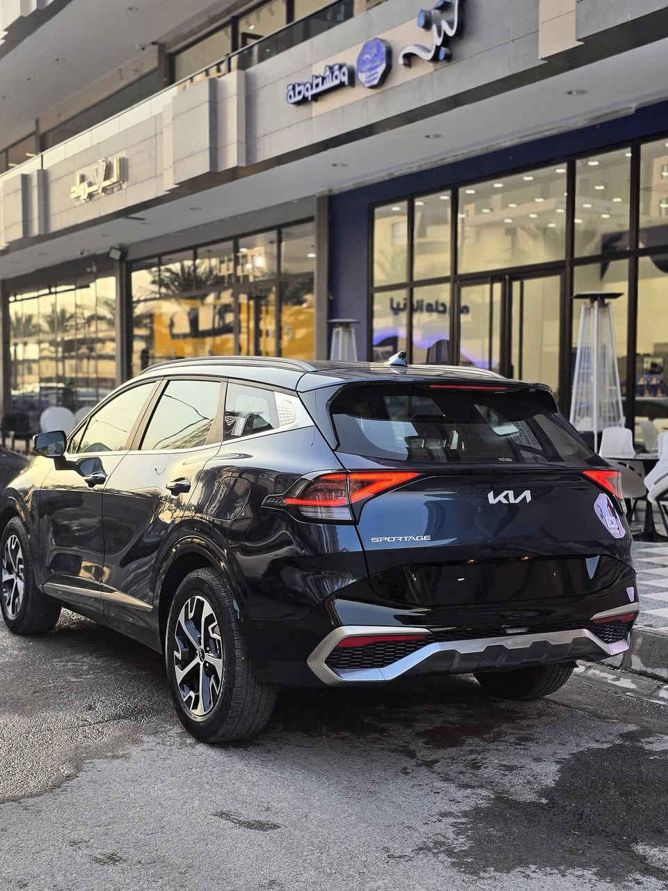 سلام عليكم قطعه نادره ومناسبه 
كيا سبورتج هايبرد موديل 2024 دخول جديد ماماشيه بل عراق 
كلش اقتصاديه تنسه شي اسمه بانزين التفويله تمشي 850 كيلو
قبل كلشي سعر السياره 185 وبيها مجال بسعر النترا 
مرقمه بغداد بسمي تحويل شوكت متحب
السياره فول الفول اعلى الموصفات فقط بدون بانوراما
لون مميز وداخل ملكي قرميدي ماشيه 25000 اخت الزيرو
حادثها جاملغ امامي + بنيد ايرباك دركه فقط
راح اذكر مواصفاتها للي ميعرفها اخوان : 
 
🟦 اربع كراسي كراسي تدفئه مع تبريد + تدفئه ستيرن
🟦 خمس كامرات محيطيه 360 
🟦 جنطه جلاق كهرباء
🟦 سياره تتقدم وترجع بل بصمه + تشغيل عن بعد
🟦 حساسات امامي خلفي + رادار امامي توقف ذاتي 
🟦 مود درايف 3 انضمه تفاعلي بل شاشه 
🟦 هاند بريك بصمه + لايتات دينامك تحكم يصعد وينزل
🟦 كير ماوس + مانع انزلاق
🟦 كراسي كهرباء + ميموري
🟦 مري شفط + نقطه عمياء 
🟦 كروز سرعه + تحديد مسار
🟦 بصمات ابواب دخول ذكي 
🟦 بجم وبك لايت فول LED 
🟦 تبريد قطعتين ثلج
🟦 منافذ شحن بكل مكان حته بل كشنات الخلفيه + كار بلي
🟦 اريل نفكيشن + ويلات كروم

📍 مكاني بغداد قرب جزيره بغداد السياحيه 
☎️: ***********
