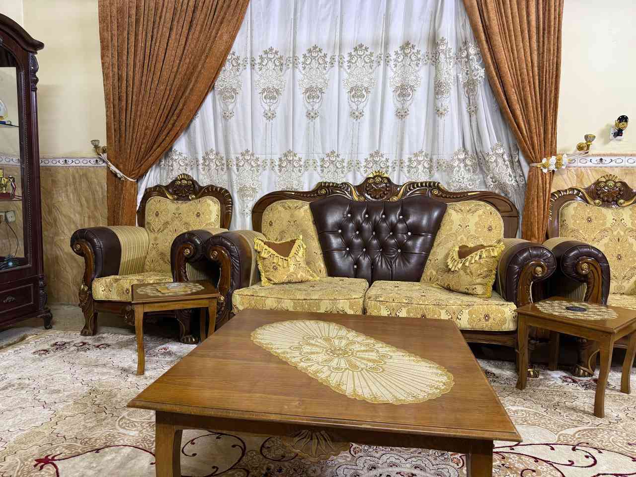 تخم قنفات للبيع نظيفة كلش شغل تسكام
ملاحظه الطبلات غير معروضه للبيع 
و سعر 750
المعرض فيتنامي كذلك شغل تسكام وشغل ثقيل من الدرجه الأولى سعر250


**إذا كنت صاحب هذا الإعلان وتريد حذفه لأي سبب، رجاءا أرسل رسالة إلى الدعم الفني**